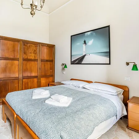 Bright Apartment With Private Garden And Balcony Firenze Esterno foto